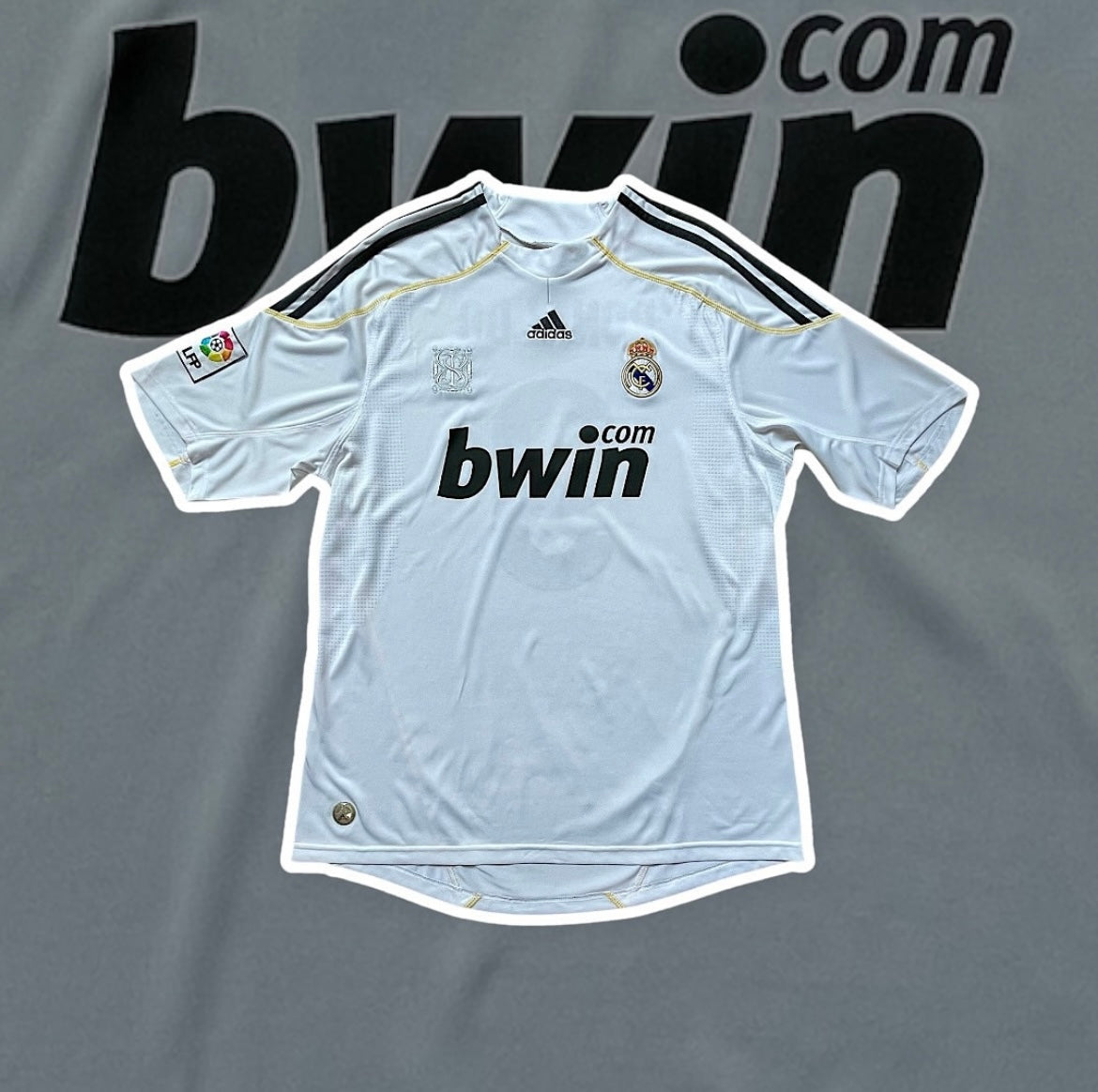 Real Madrid 2009-10 Home / R9