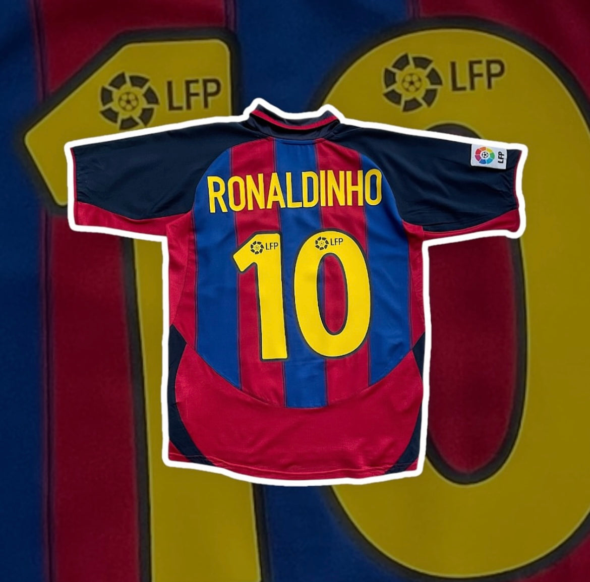 FCB 2003-04 Home / Ronaldinho #10